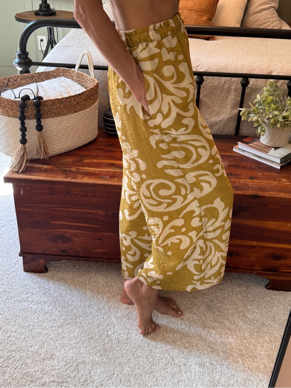 Halogen Mustard Yellow and Cream Wide Leg Pants